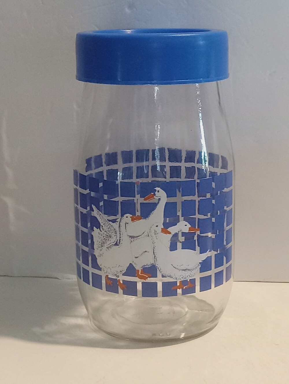 Carlton Glass Canister 1.5L collector Jar Vintage Geese Goose Duck Blue w/ Lid
